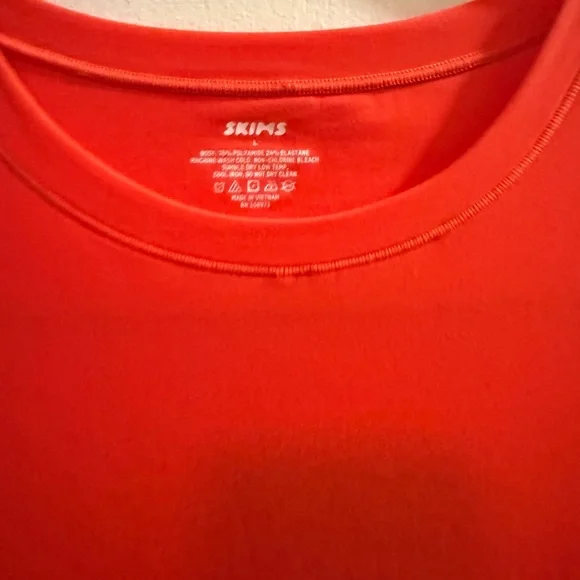 SKIMS Fits Everybody Maxi Dress - Picture 2 of 6